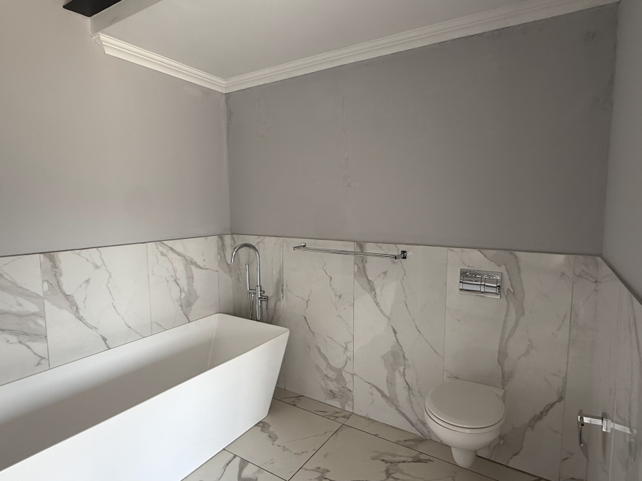 3 Bedroom Property for Sale in The Islands Estates North West